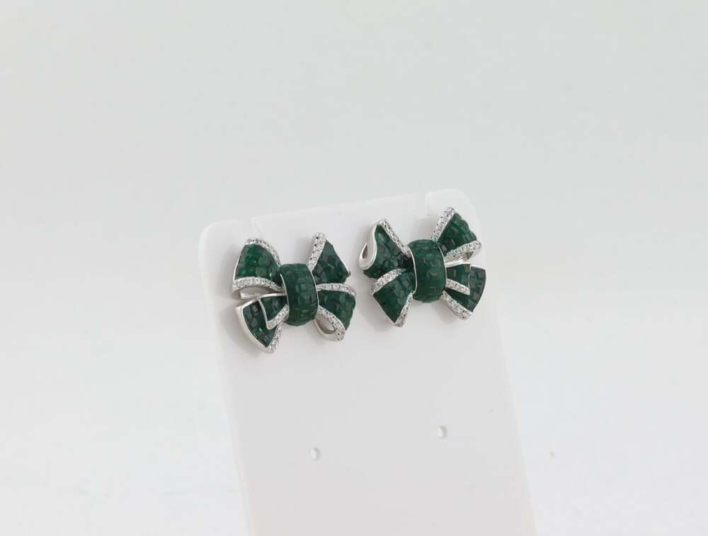 Sterling Silver Green & White Cubic Zirconia Bow Earrings 5/8" x 7/8" inch - Picture 5 of 8